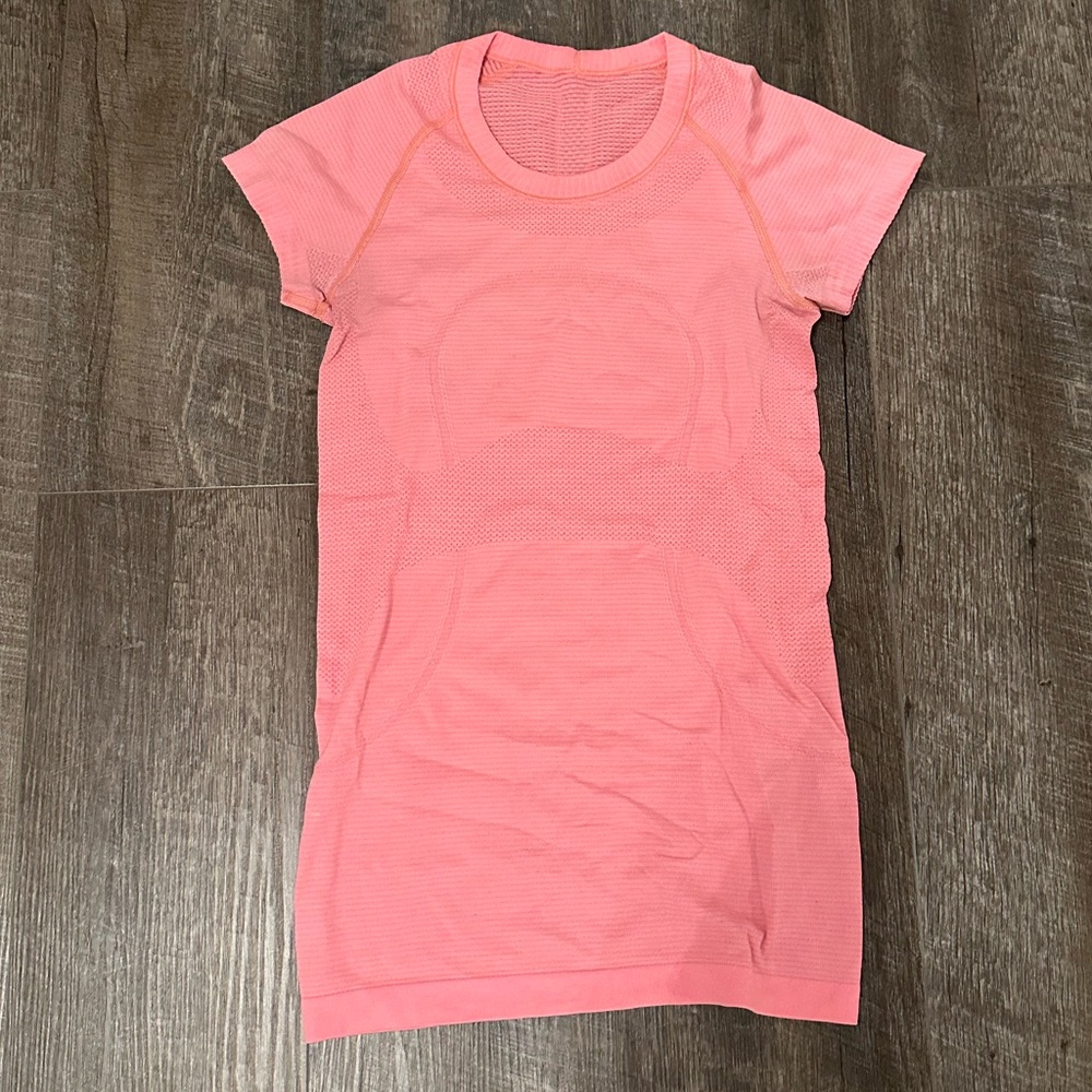 Lululemon Women's Swiftly Tech Pink Short Sleeve Top